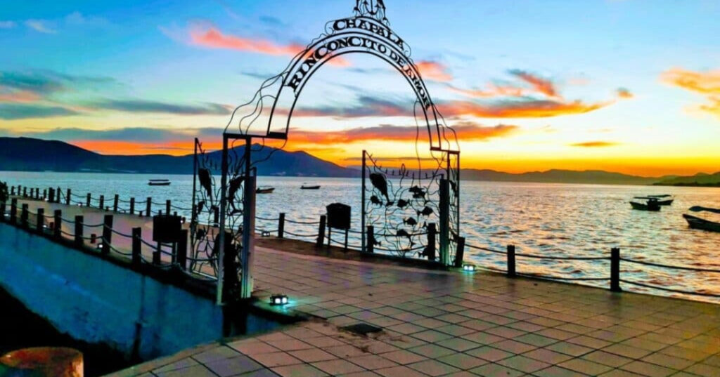 malecon chapala 1024x576 1 1